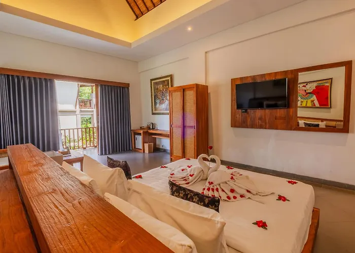 Hotel Alamdini